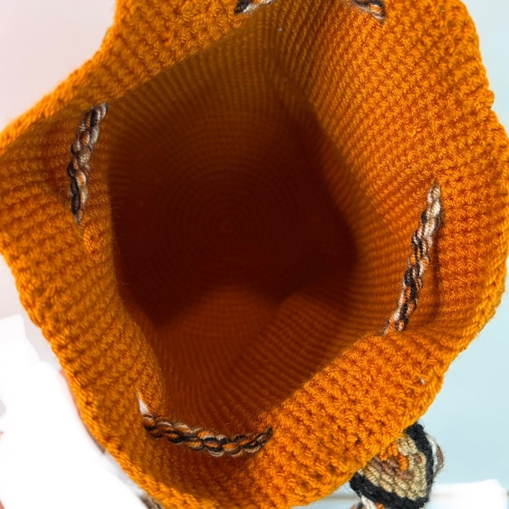 Wayuu Tribe Crocheted Handbag Crossbody - Picture 7 of 13